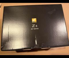 Nikon Z8 ohišje, brezhibno stanje, malo rabljen, uvožen model - 8