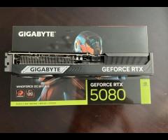 Gigabyte NVIDIA GeForce RTX 5080 Windforce OC SFF 16GB GDDR7 grafična kartica s tremi ventilatorji - 7
