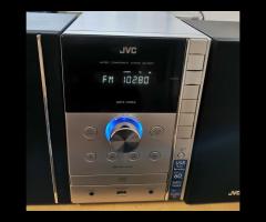 Glasbeni stolp JVC USB CD MP3 FM