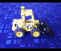 Lego Technic bager - Front end loader 8828
