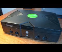 Xbox Classic konzola v delni okvari