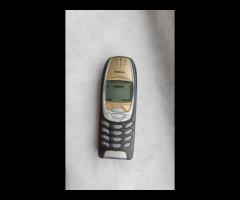 Nokia 6310i klasika